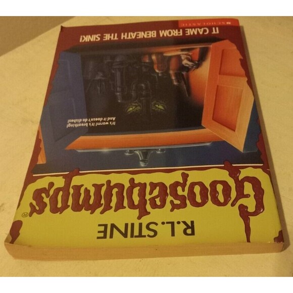 R.L. Stine's Goosebumps Book #30 It Came From Beneath The Sink! Preowned - Picture 6 of 7